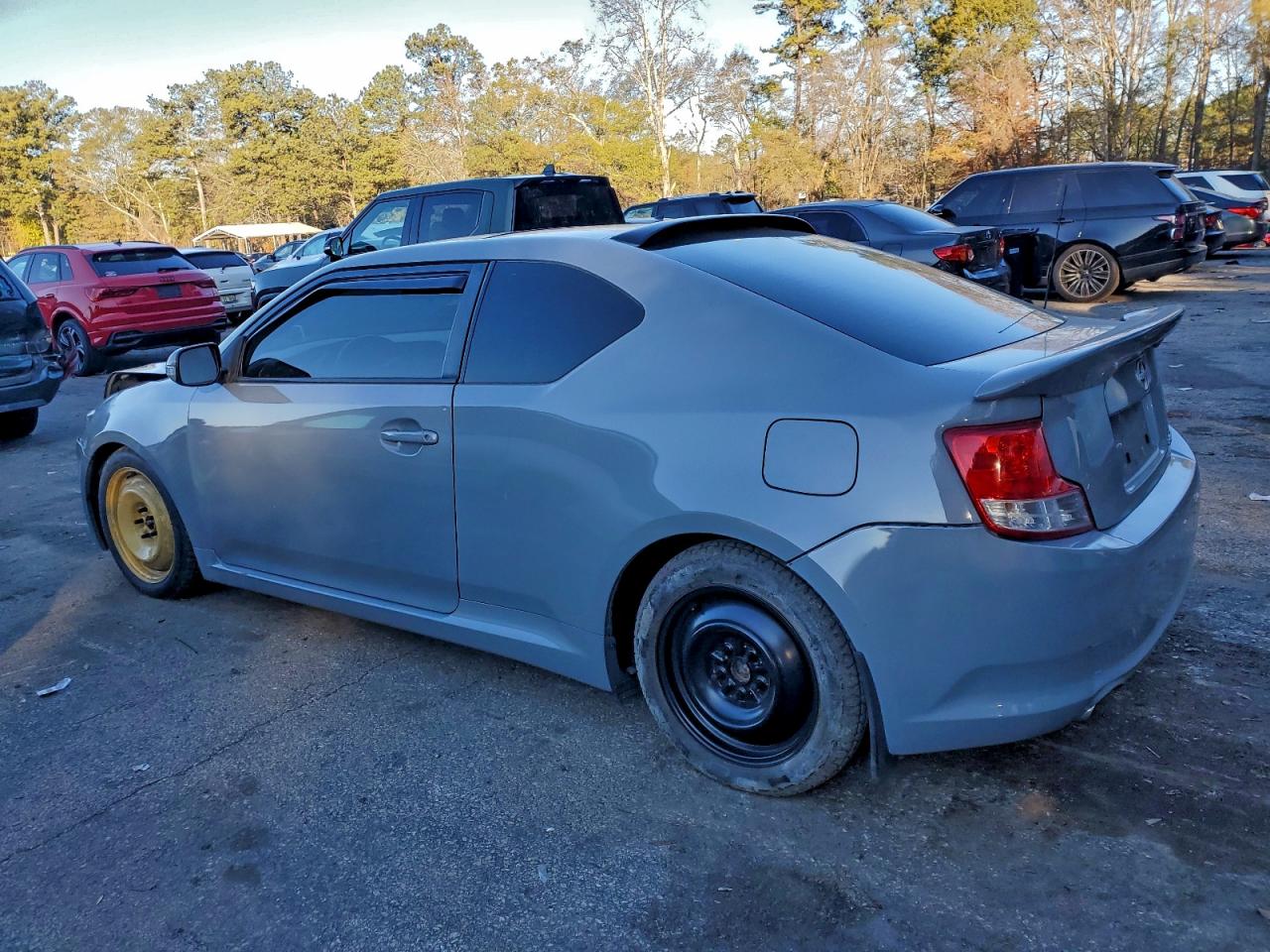 Lot #3312575158 2013 TOYOTA SCION TC