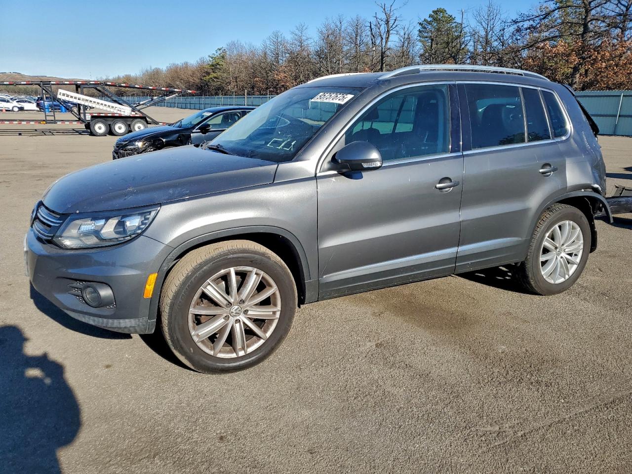 VOLKSWAGEN TIGUAN S
