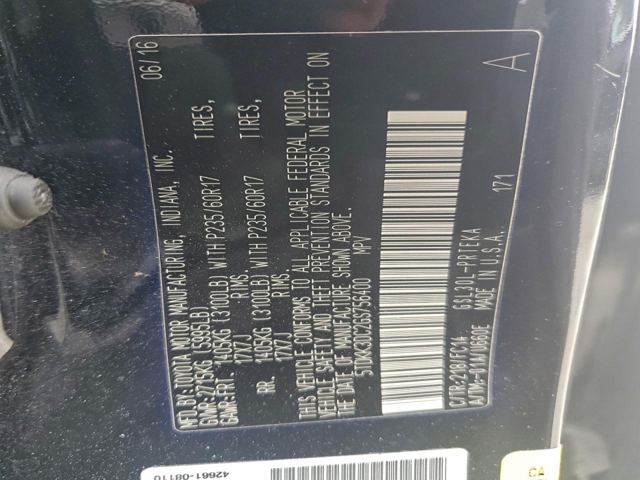 Lot #3305212021 2016 TOYOTA SIENNA LE