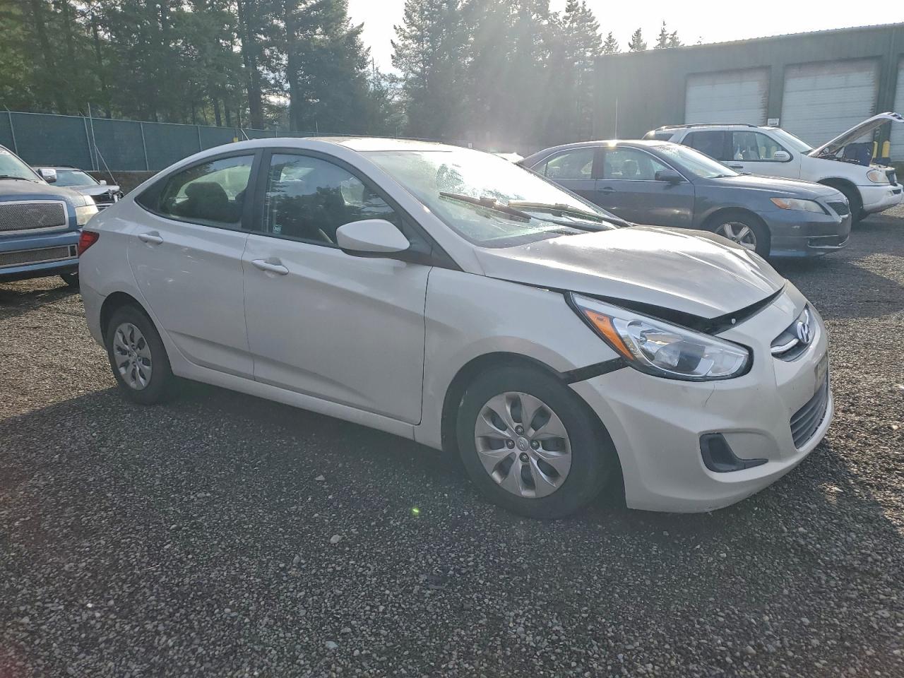 HYUNDAI ACCENT SE