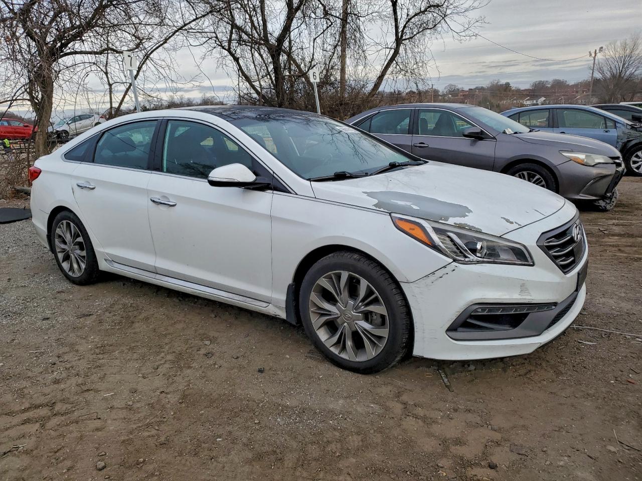 HYUNDAI SONATA SPORT
