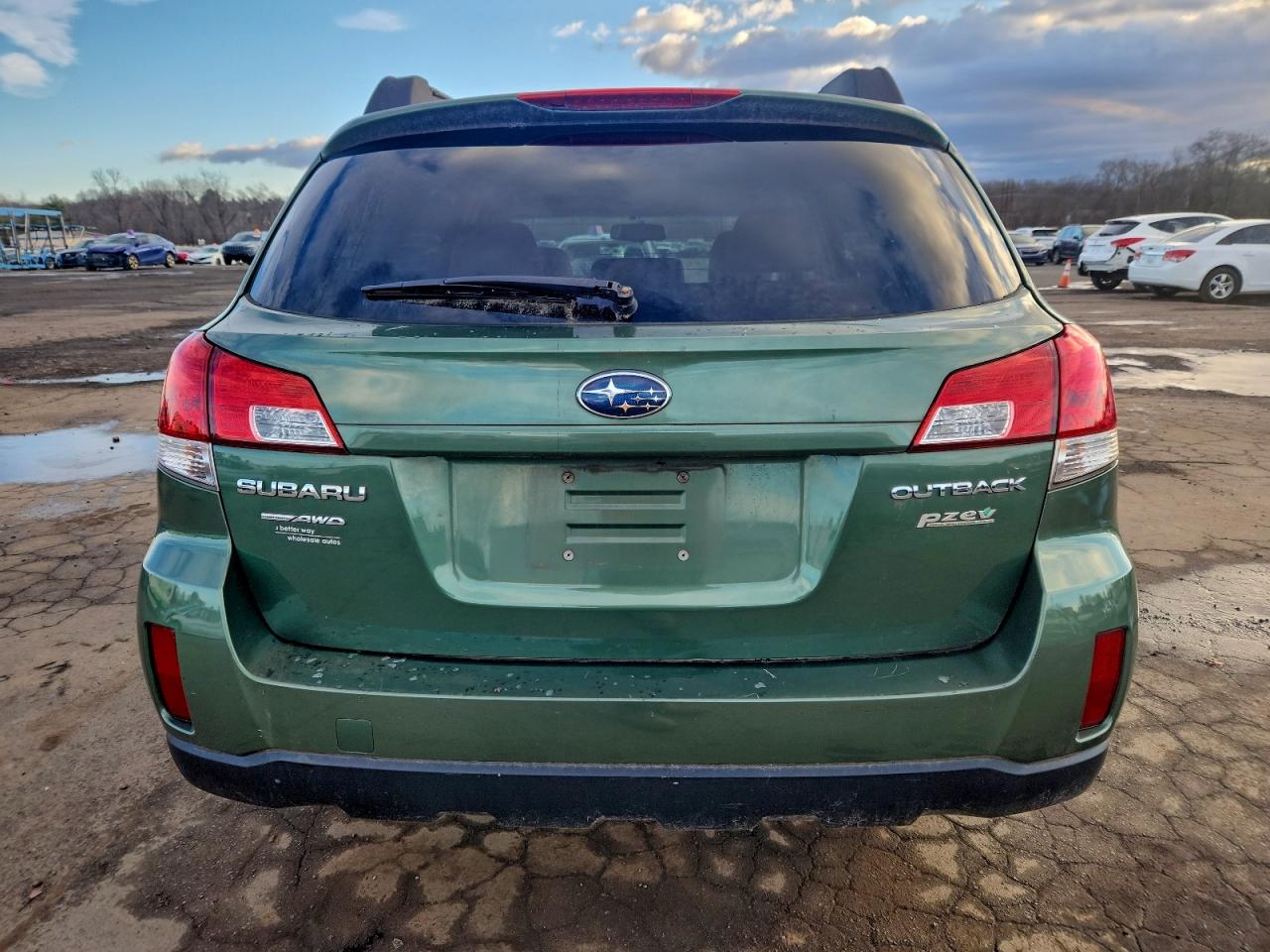 Lot #3311461319 2011 SUBARU OUTBACK 2.