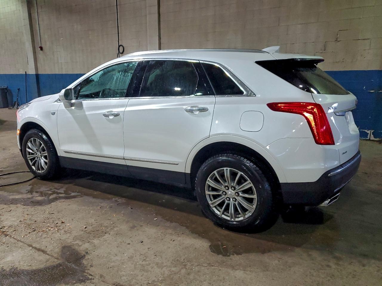 CADILLAC XT5 LUXURY