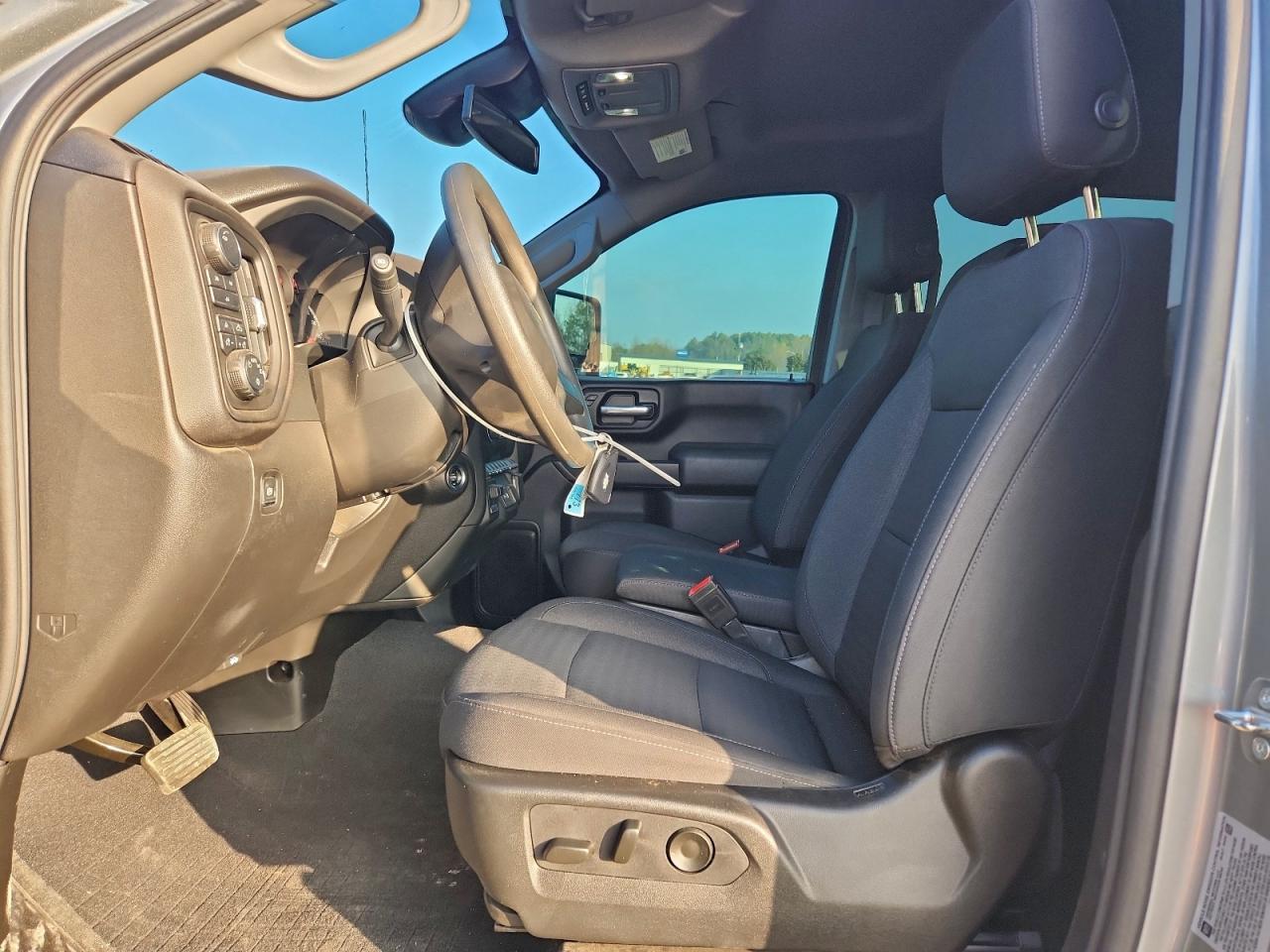 CHEVROLET SILVERADO K2500 CUSTOM