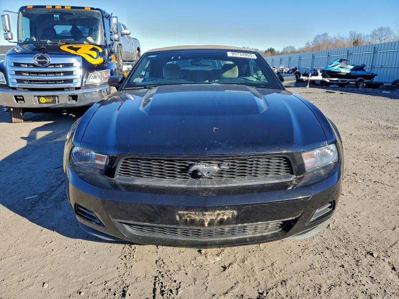 2010 FORD MUSTANG #3305427479