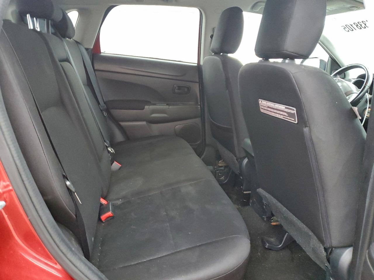 MITSUBISHI OUTLANDER ES