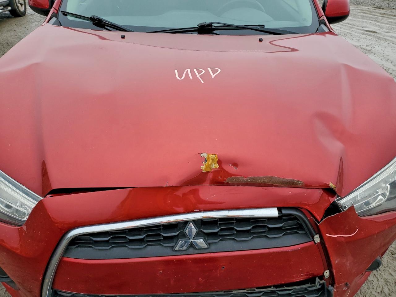 MITSUBISHI OUTLANDER ES