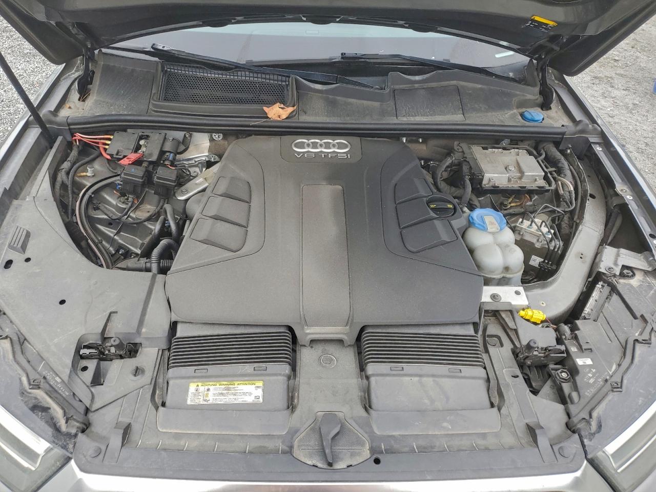 AUDI Q7 PREMIUM PLUS