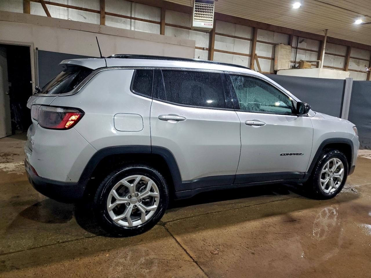 JEEP COMPASS LATITUDE