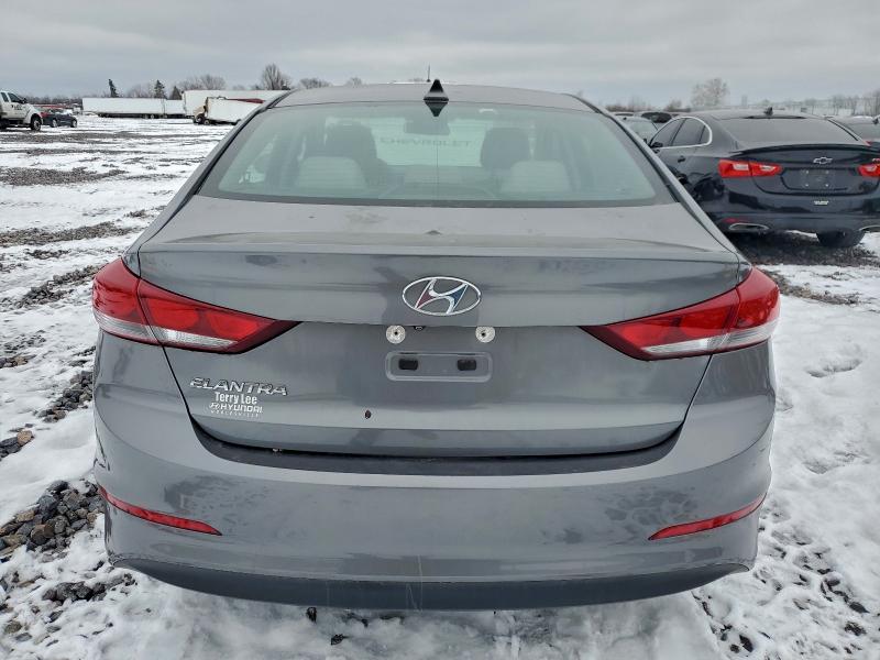 2018 HYUNDAI ELANTRA SE #3303667927