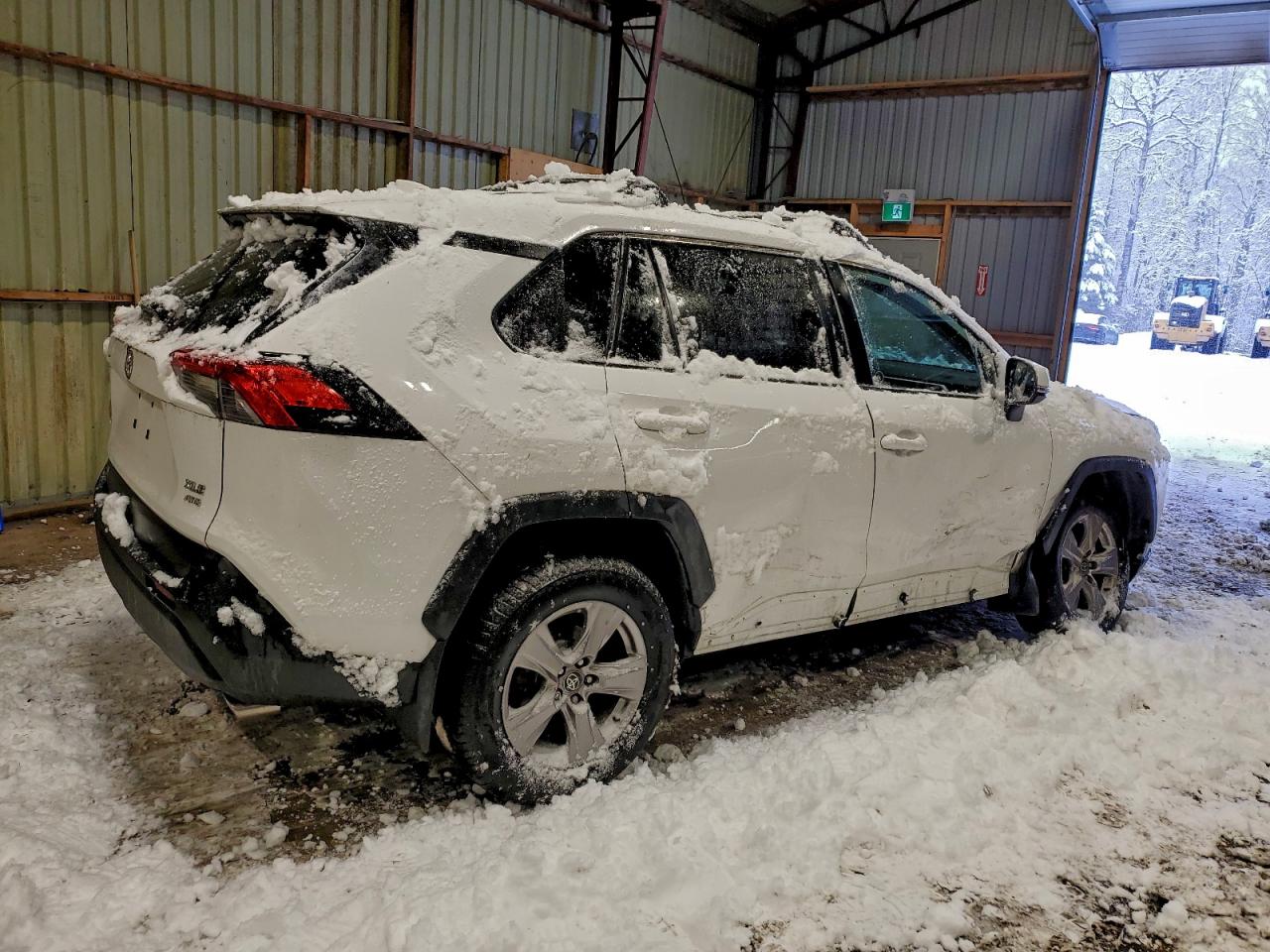 TOYOTA RAV4 XLE