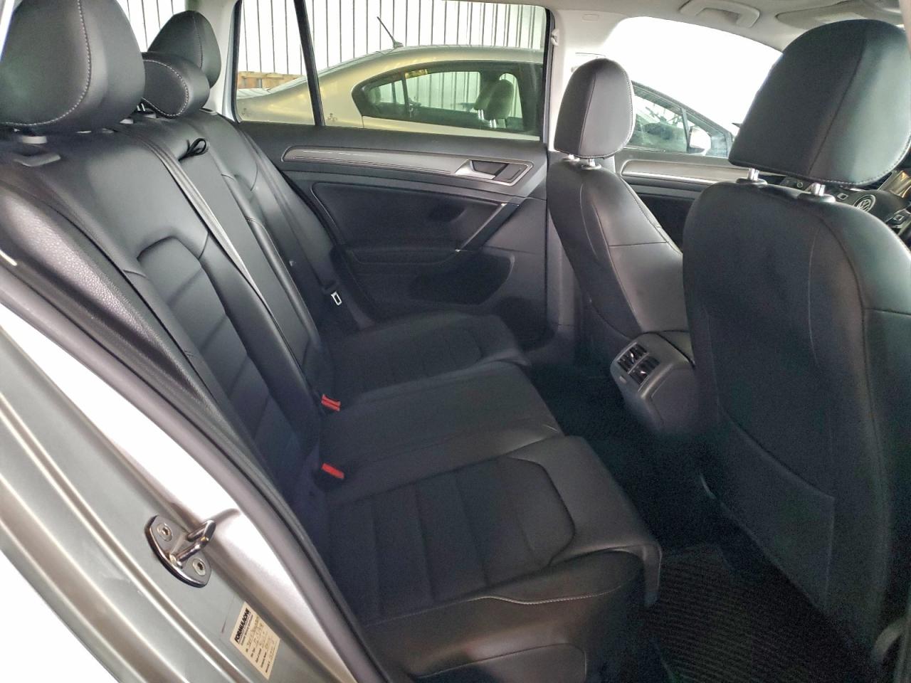 VOLKSWAGEN GOLF ALLTRACK S