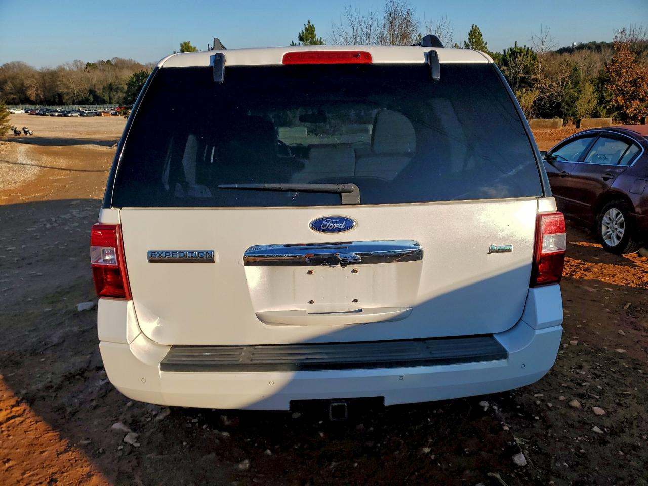 FORD EXPEDITION LIMITED