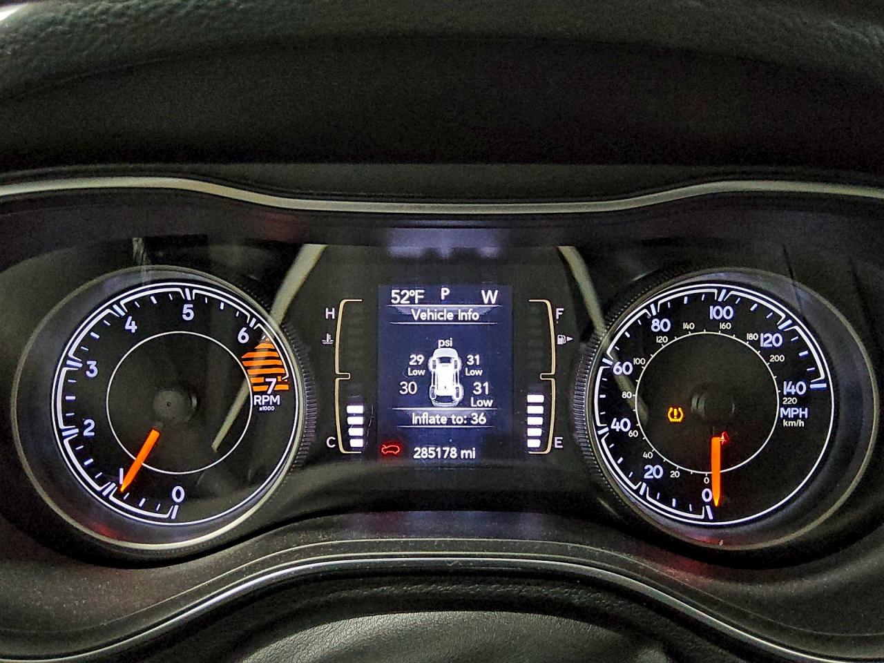 Lot #3317721081 2019 JEEP CHEROKEE L