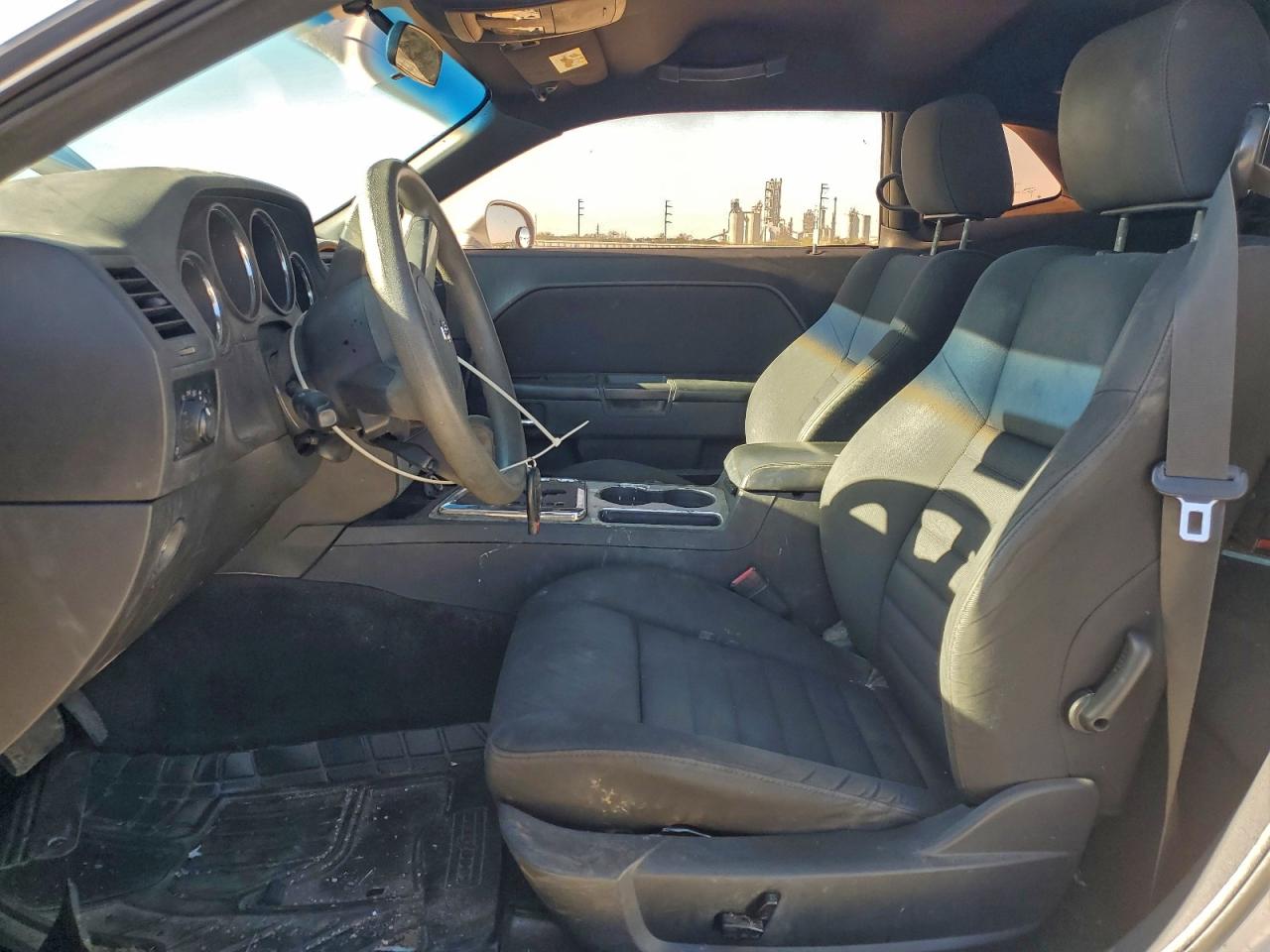 Lot #3317735131 2009 DODGE CHALLENGER