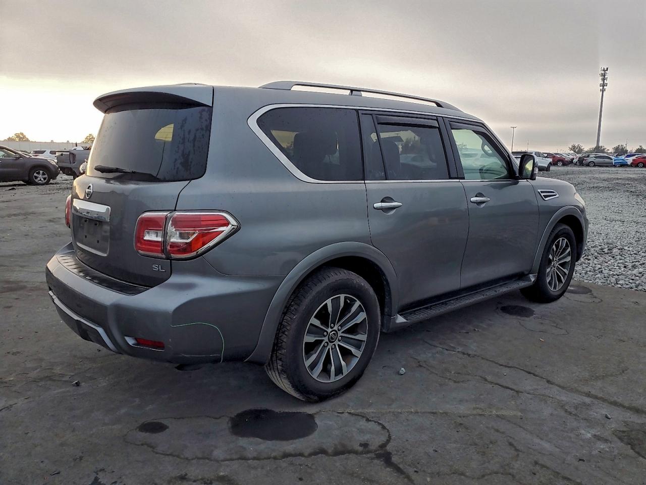 NISSAN ARMADA SV