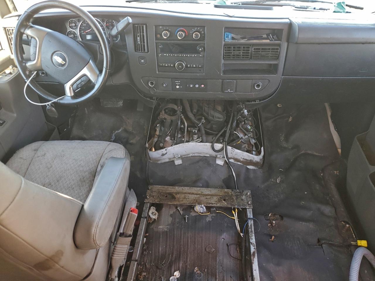 Lot #3317000226 2018 CHEVROLET EXPRESS G3