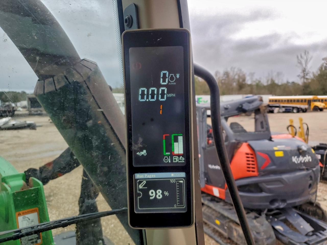 Lot #3302811936 2020 JOHN DEERE TRACTOR