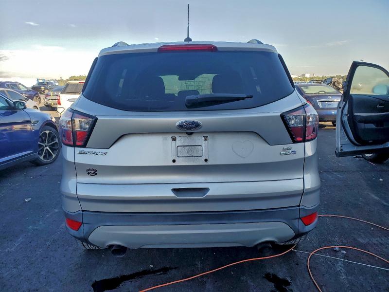 2018 FORD ESCAPE SE #3304609456