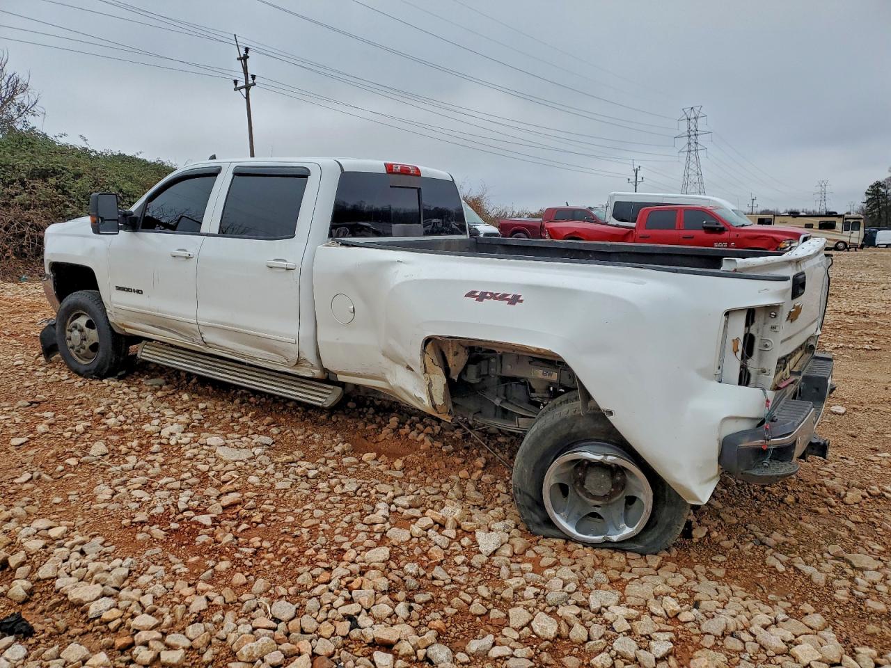 CHEVROLET SILVERADO K3500 LT