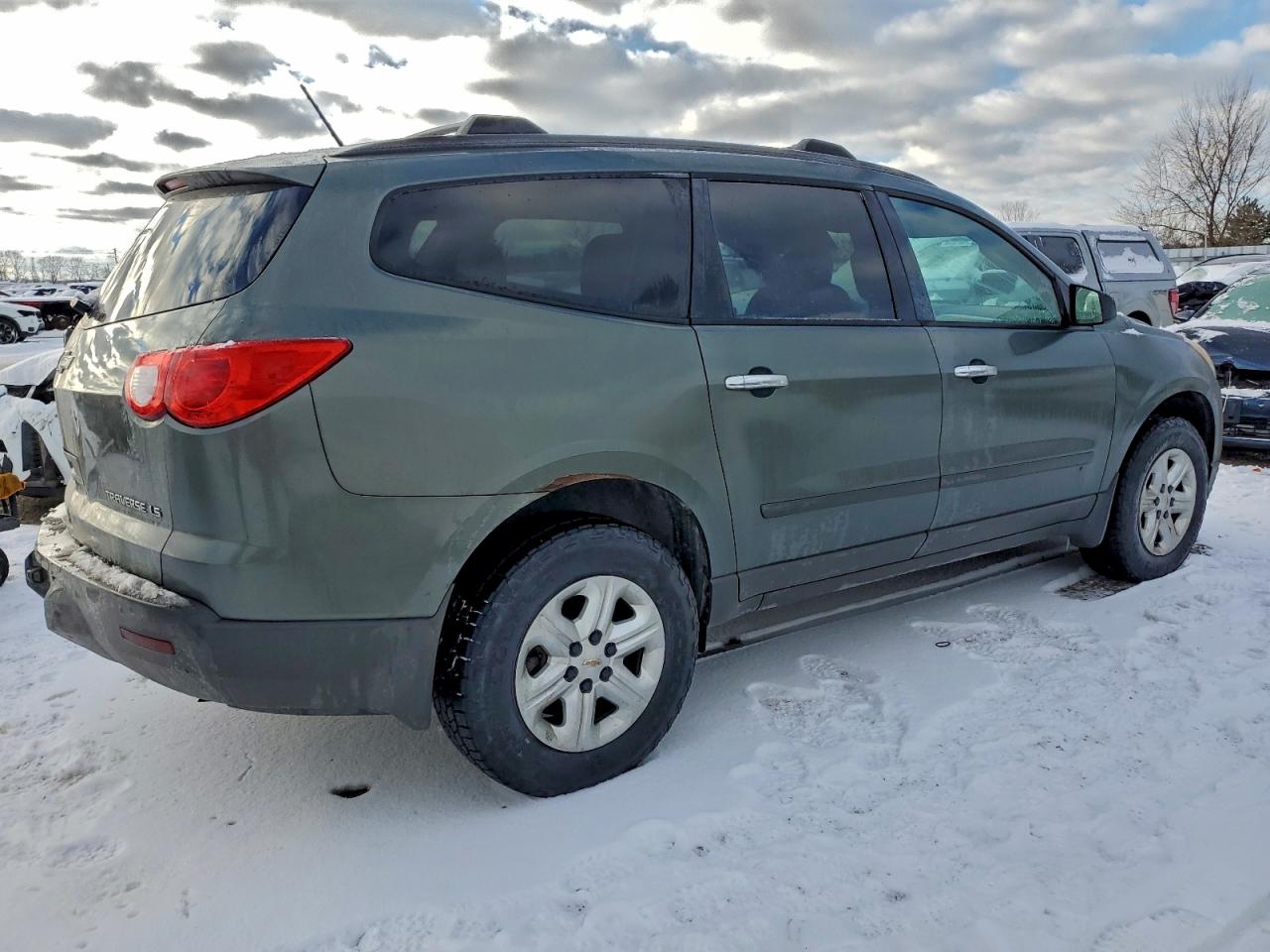 CHEVROLET TRAVERSE LS