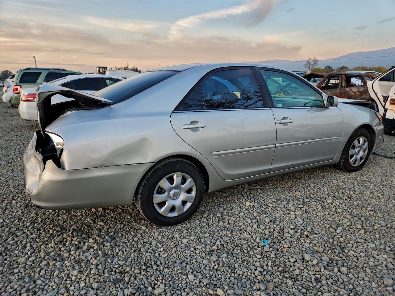 Lot #3318017487 2004 TOYOTA CAMRY LE