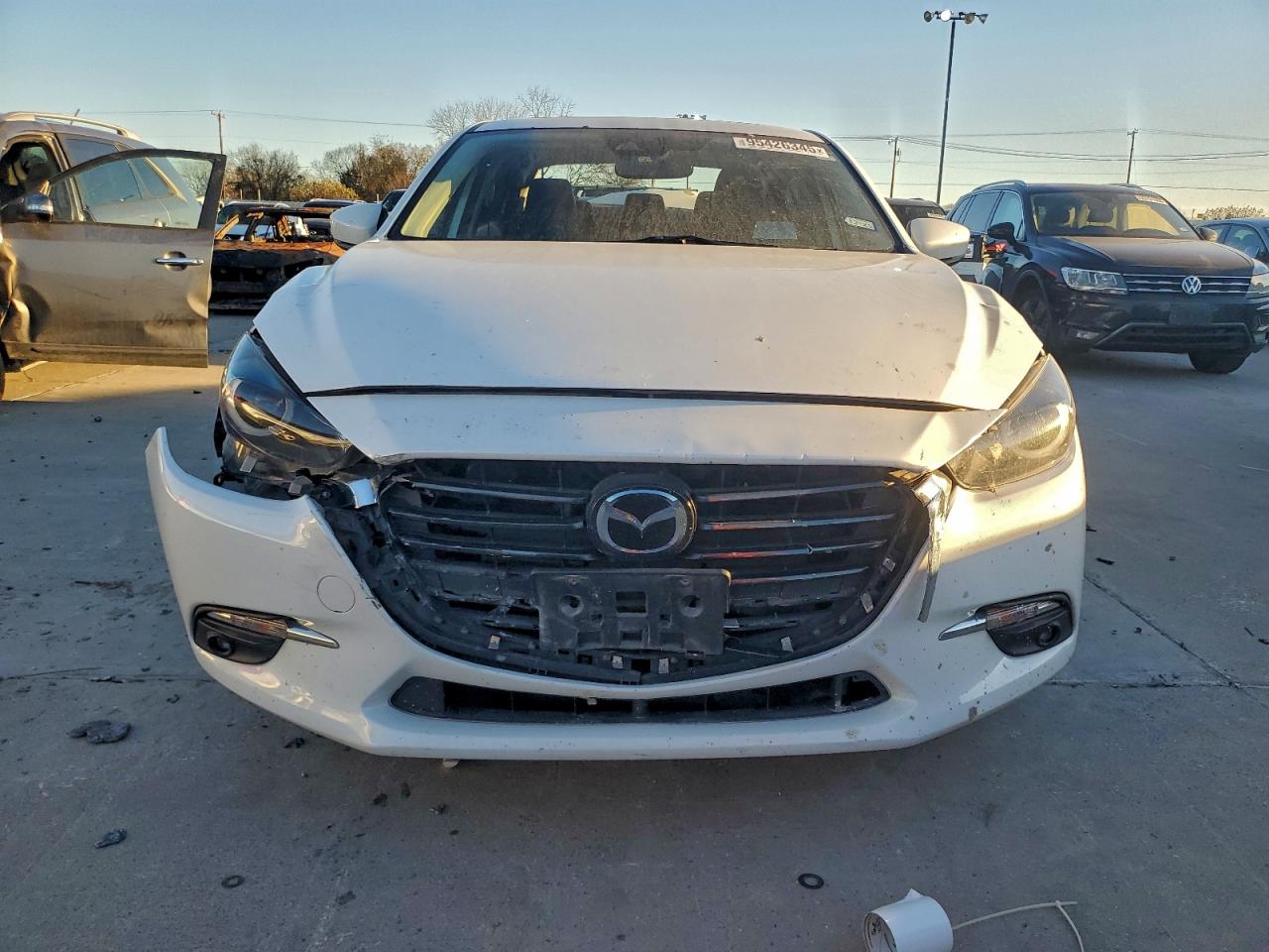 Lot #3311725237 2018 MAZDA 3 GRAND TO