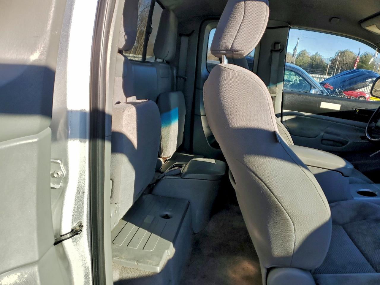 Lot #3318894946 2010 TOYOTA TACOMA ACC