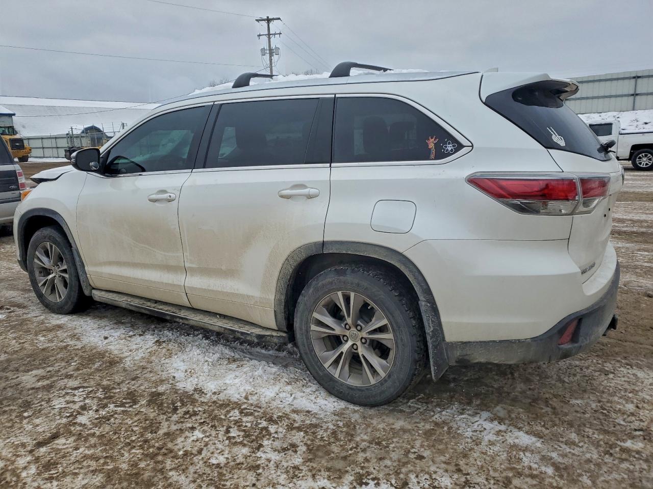 TOYOTA HIGHLANDER XLE