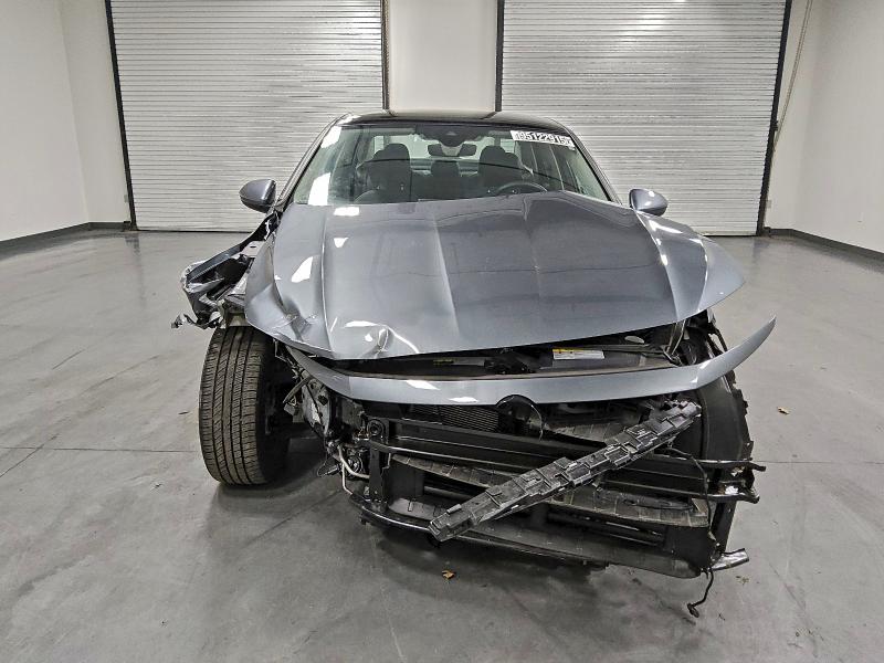 2025 VOLKSWAGEN JETTA SE #3305427465