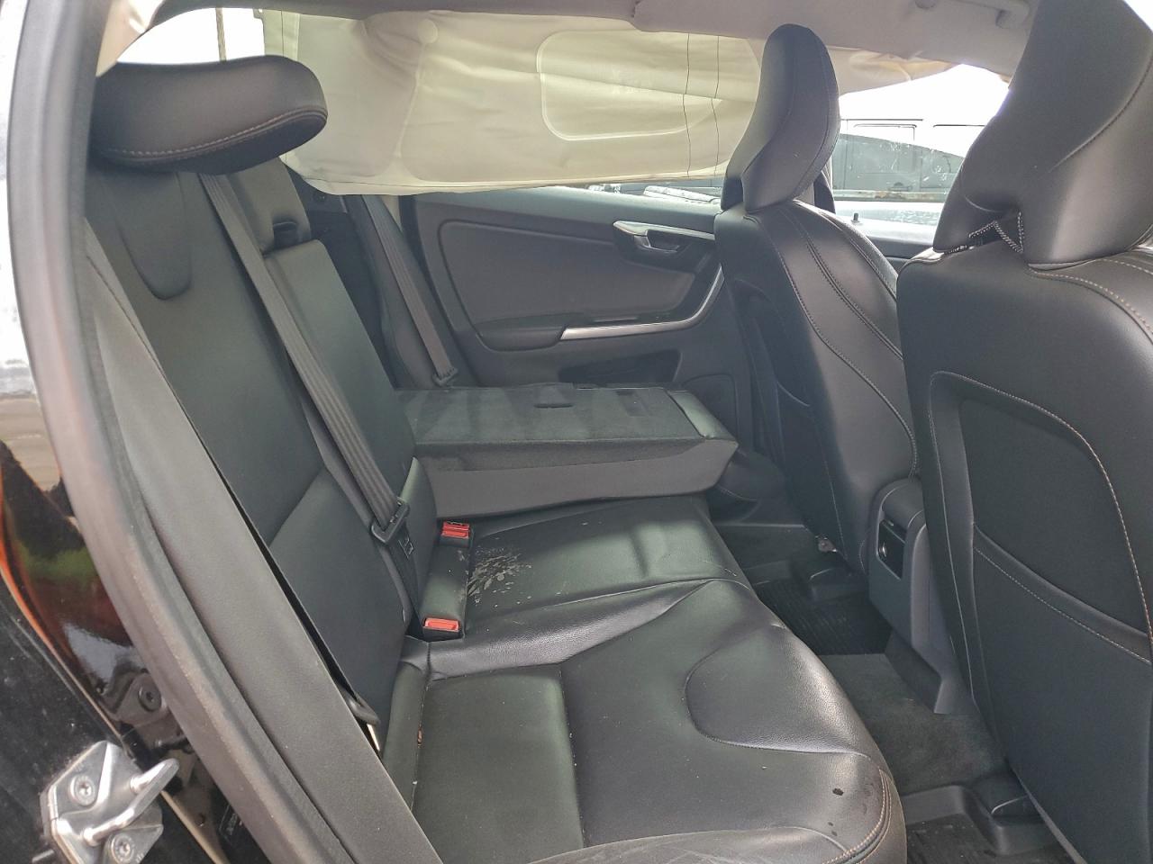 Lot #3317735120 2017 VOLVO XC60 T5 DY