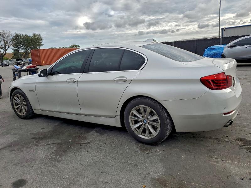 2015 BMW 528 I #3302816977