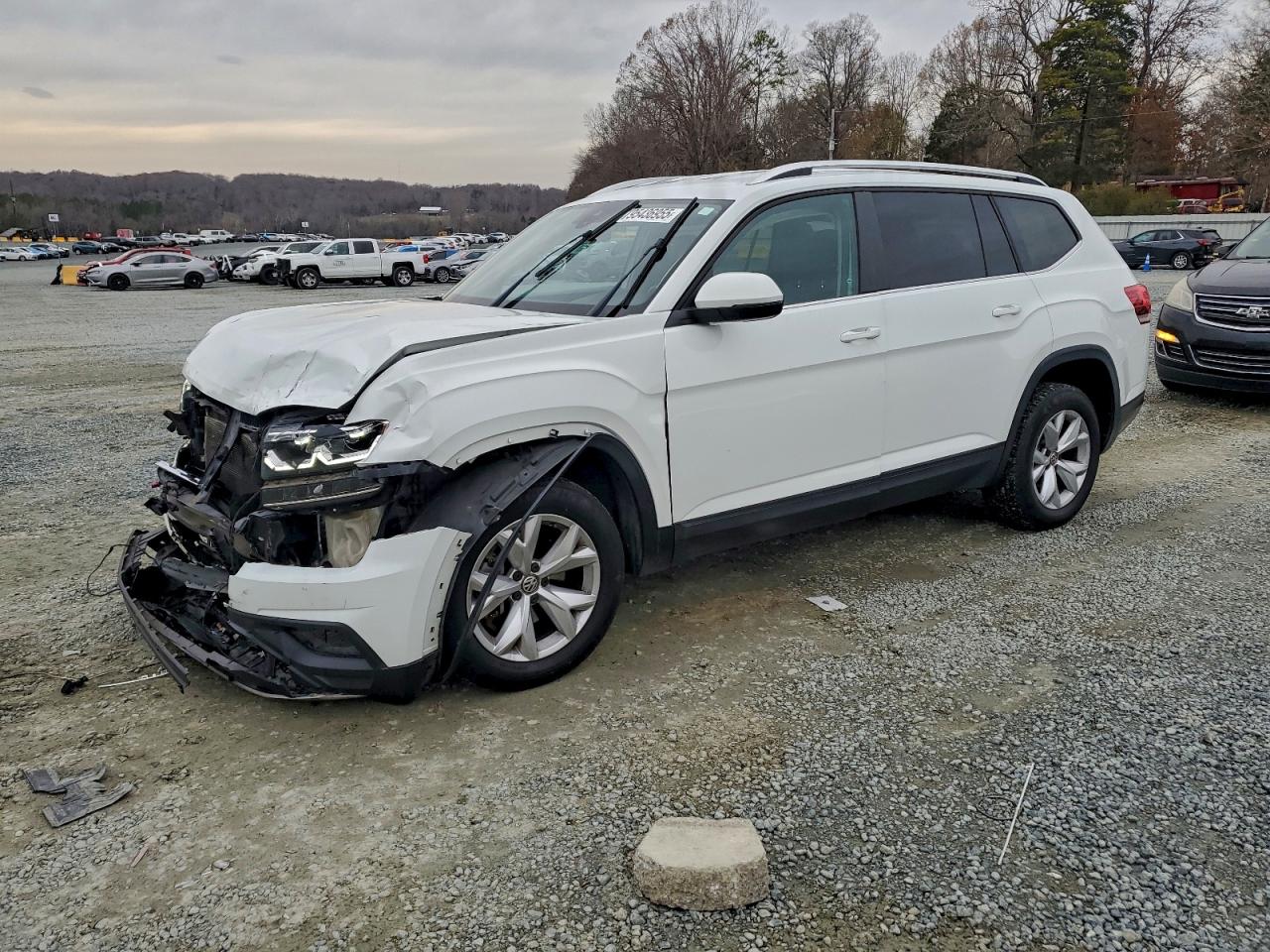 Lot #3309631073 2019 VOLKSWAGEN ATLAS SE