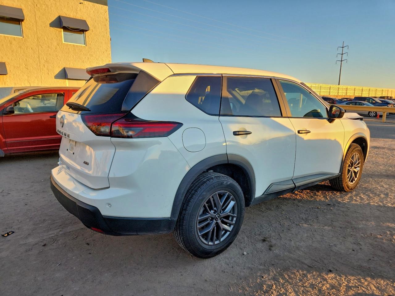 Lot #3319575977 2024 NISSAN ROGUE S