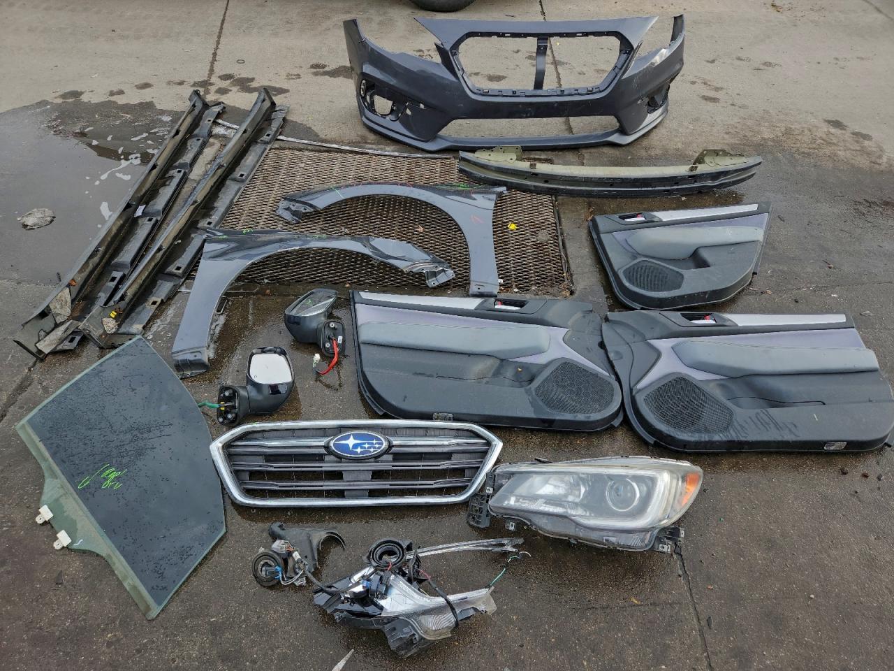 SUBARU LEGACY 2.5I PREMIUM