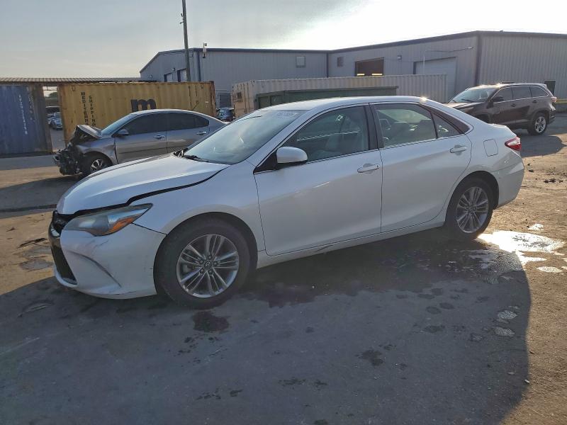 2017 TOYOTA CAMRY LE #3305484126