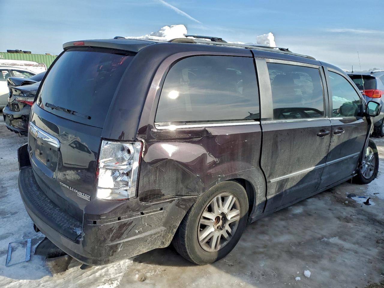 CHRYSLER TOWN & COUNTRY TOURING