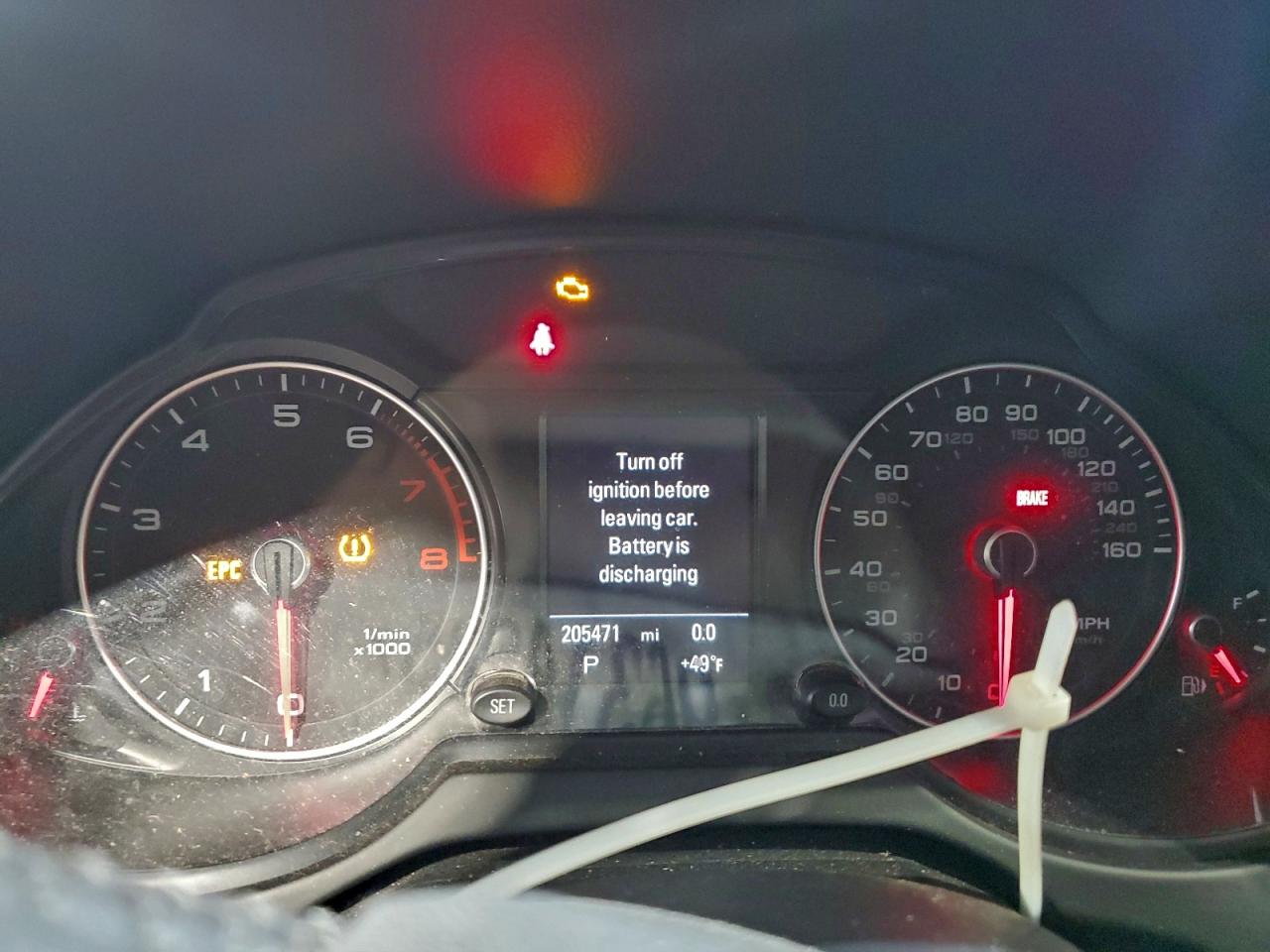 AUDI Q5 PREMIUM PLUS