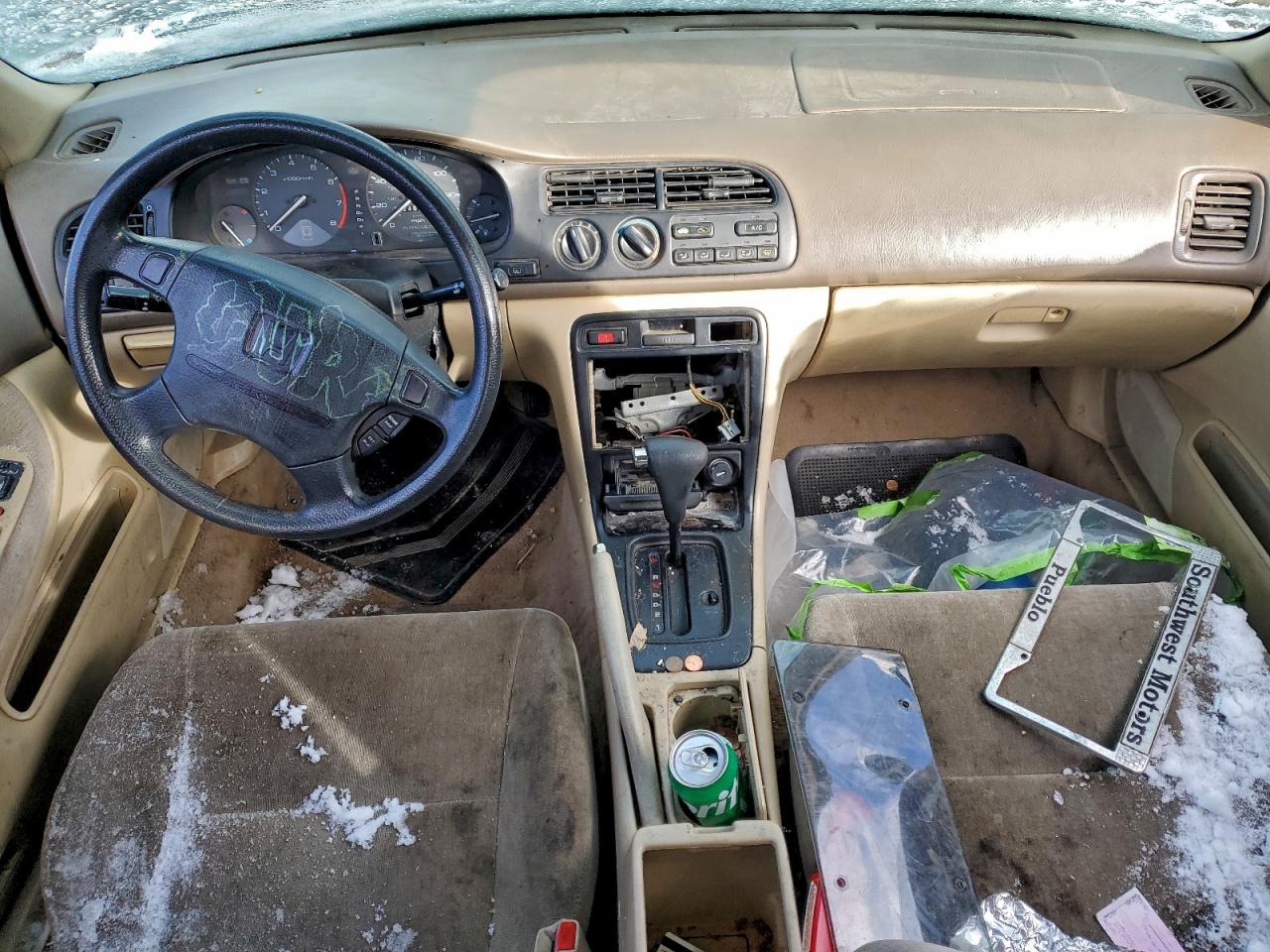 Lot #3310553042 1994 HONDA ACCORD LX