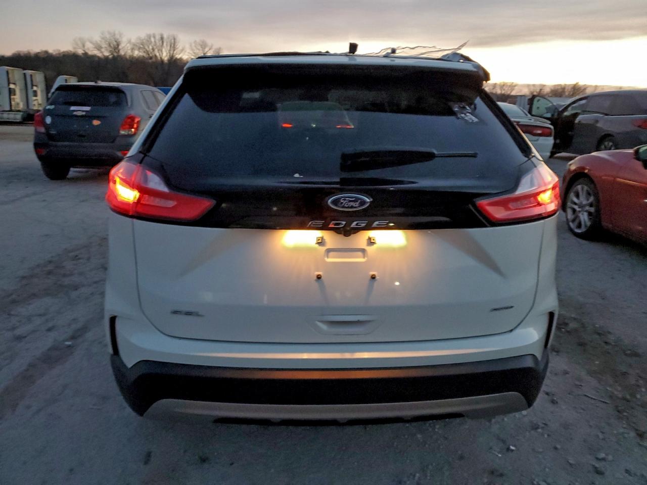 FORD EDGE SEL