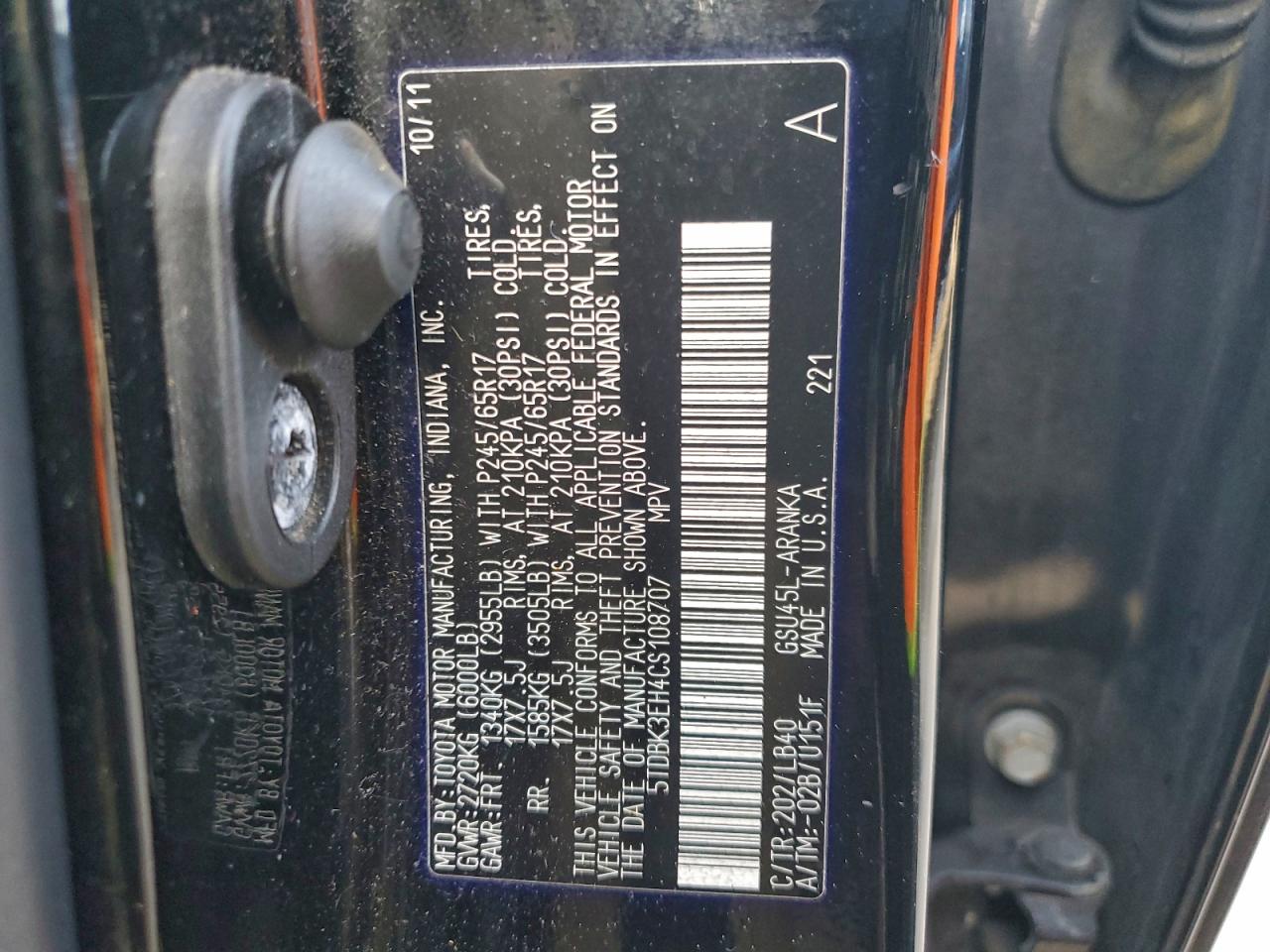 TOYOTA HIGHLANDER BASE