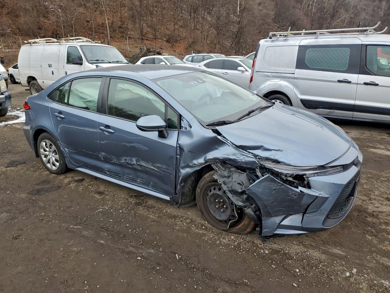 Lot #3318871935 2020 TOYOTA COROLLA LE
