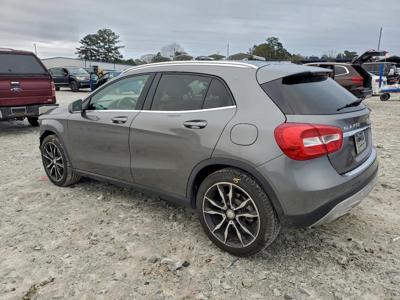 MERCEDES-BENZ GLA-CLASS 250 4MATIC
