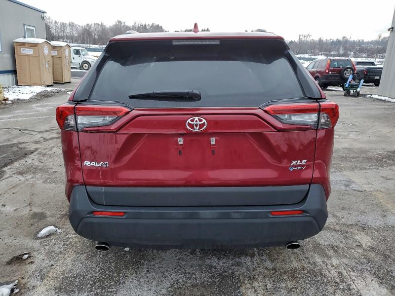 2025 TOYOTA RAV4 XLE #3315970102