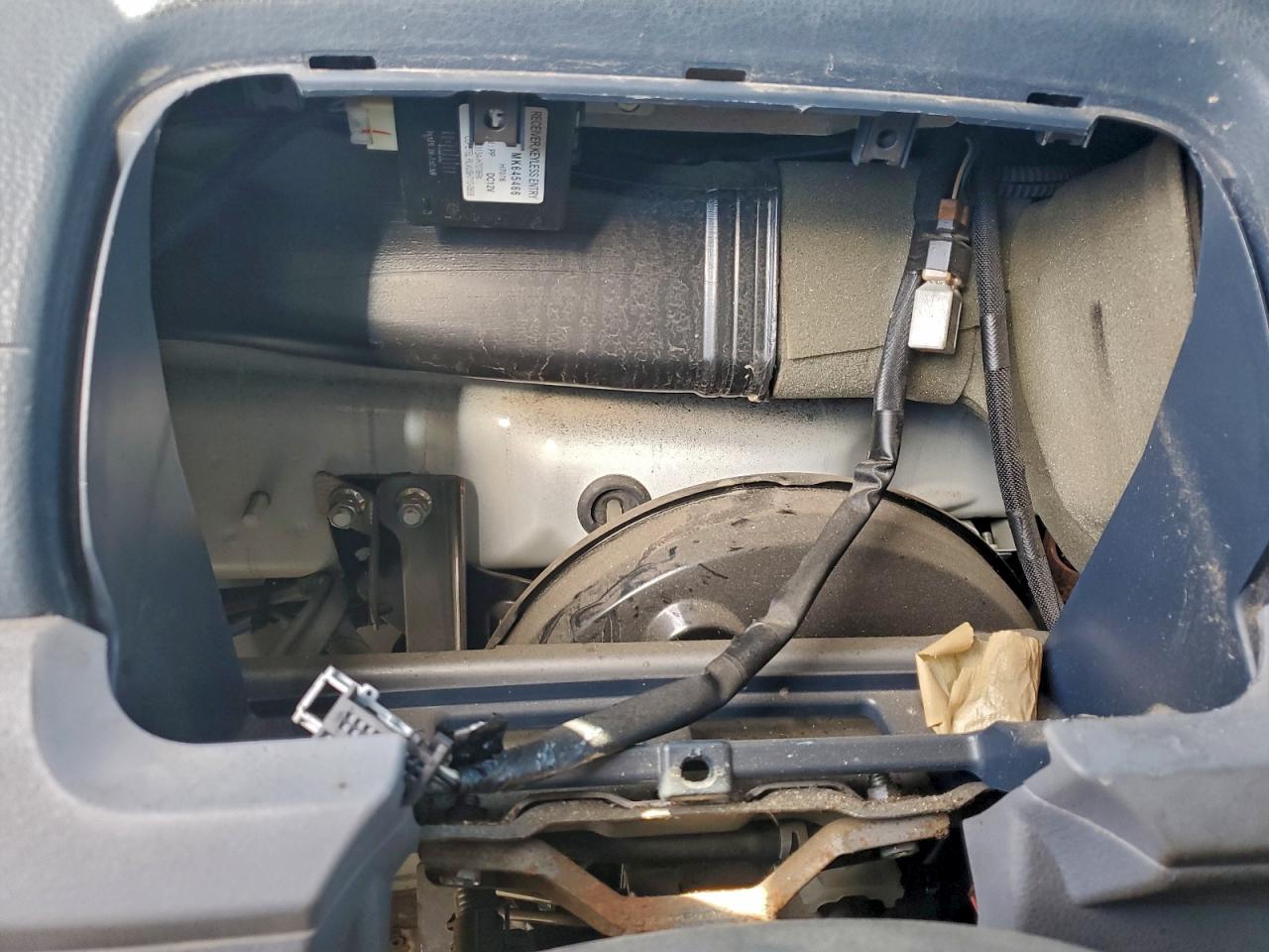 Lot #3319208705 2015 MITSUBISHI FE FEC72S