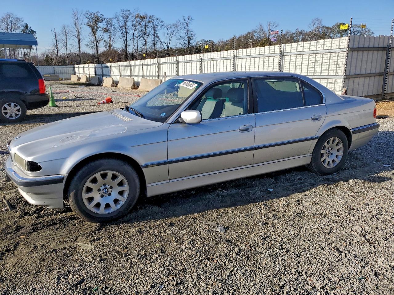 Lot #3316800407 2001 BMW 740 IL