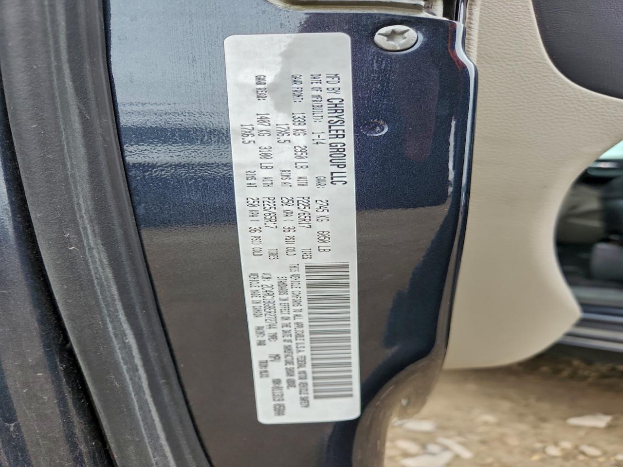 Lot #3302756340 2014 CHRYSLER TOWN & COU