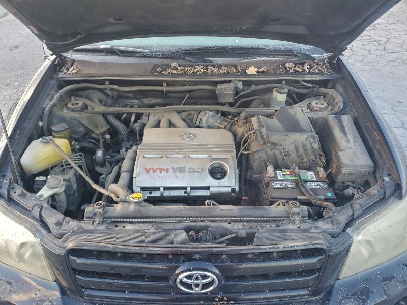 2005 TOYOTA HIGHLANDER #3303913708