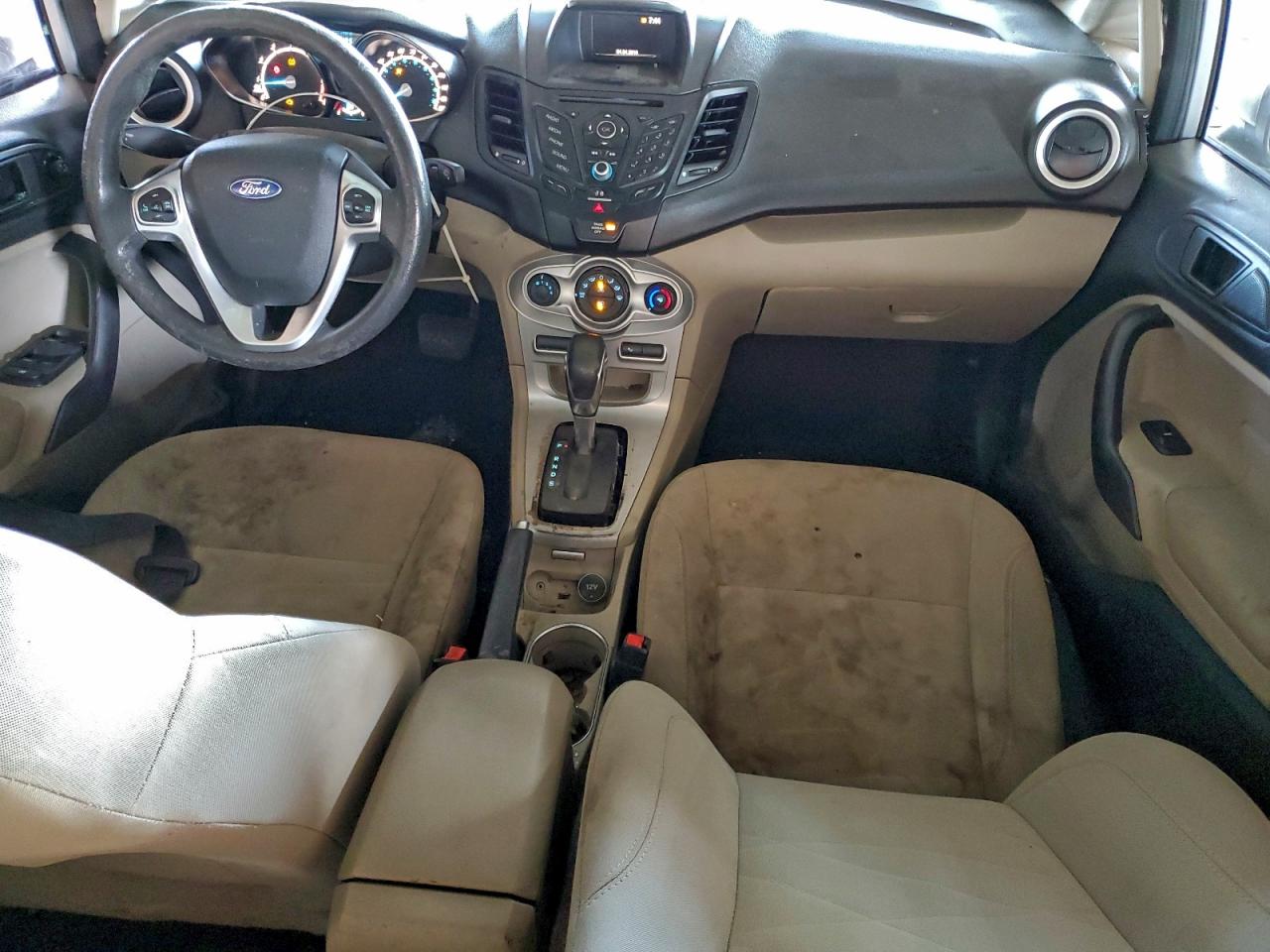 Lot #3315903107 2018 FORD FIESTA SE