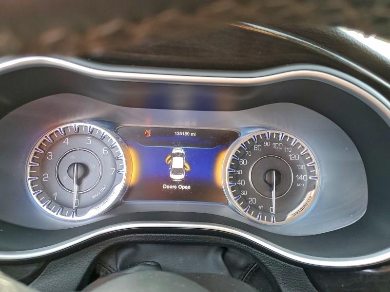 2015 CHRYSLER 200 C #3302736012